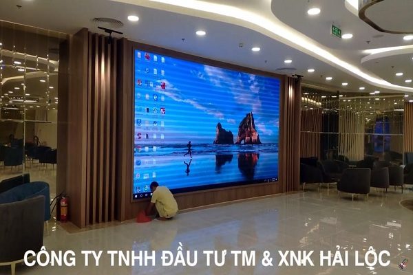 Thi công lắp đặt màn hình led P3 cho Vinhomes Royal City (Hà Nội) 7
