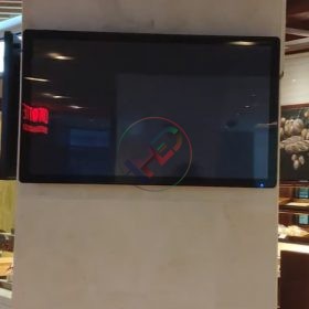 thi công màn hình LCD treo tường 43 inch tại lotte liễu giai