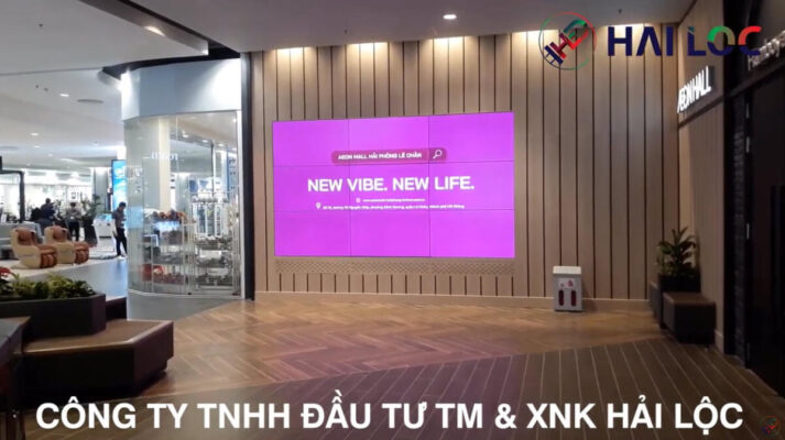 Thi-cong-man-hinh-ghep-50inch-tai-tttm-le-chan-hai-phong