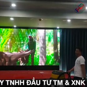 thi-cong-man-hinh-led-p3-tai-khach-san-canvas-da-nang