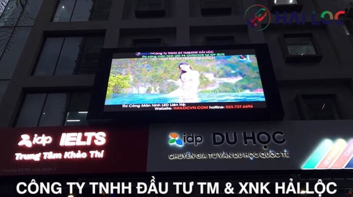 thi-cong-man-led-p4-ngoai-troi-tai-trung-tam-du-hoc-idp