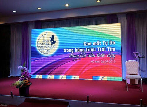 Cong-trinh-thi-cong-man-hinh-led-tai-tay-ninh