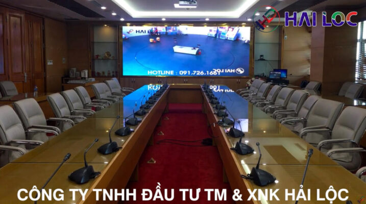 Thi-cong-man-hinh-led-p2-phong-hop-benh-vien-quan-doi-108