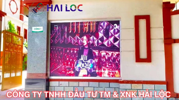 Thi-cong-man-hinh-led-p4-ngoai-troi-truong-thcs-song-ngu-dong-nai