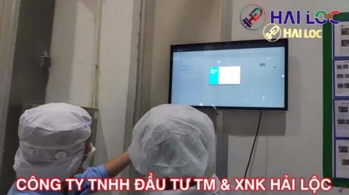Led-hai-loc-lap-dat-4-man-hinh-quang-cao-lcd-32-inch-kcn-bac-ninh-xuong-orion